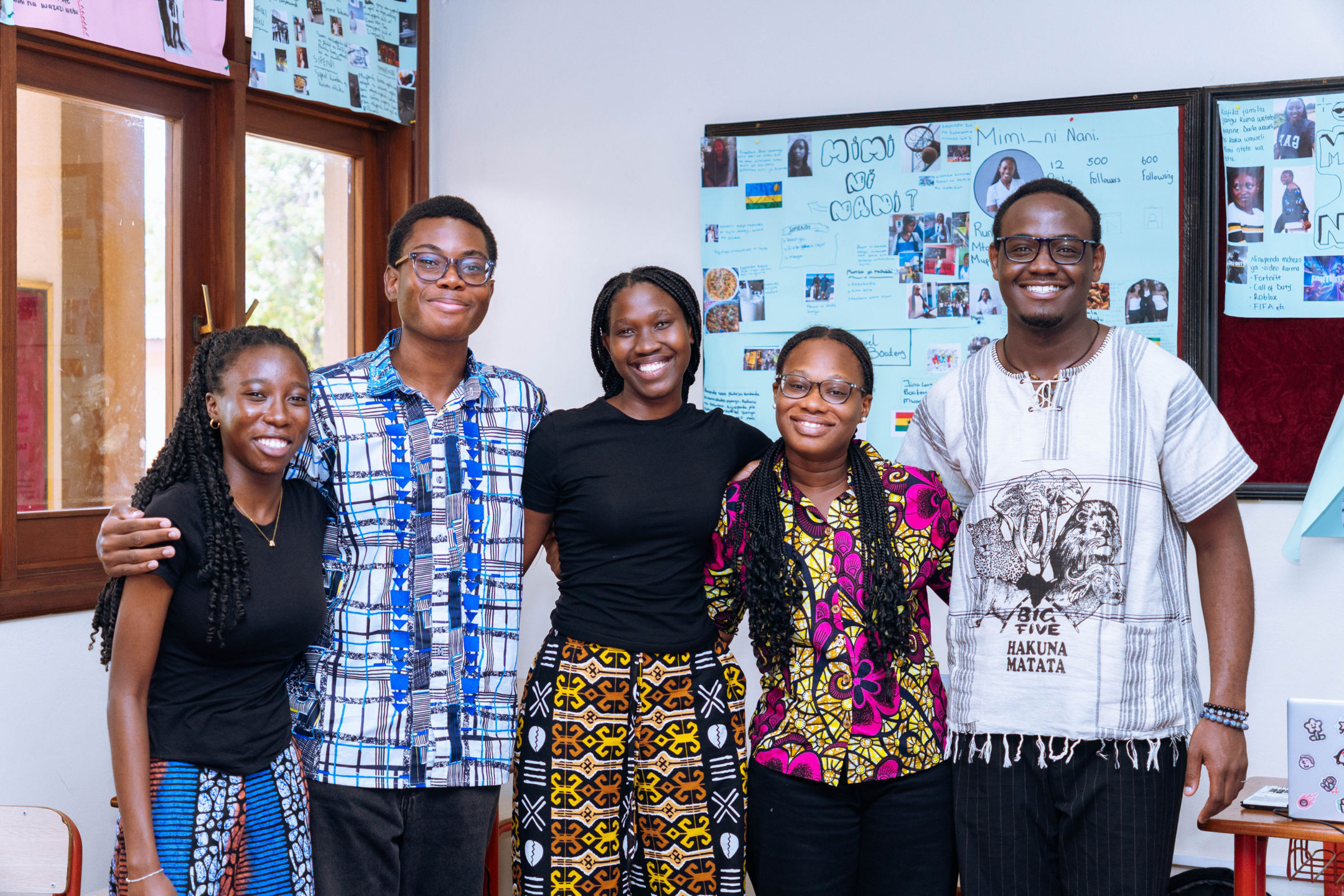 Students collaborating